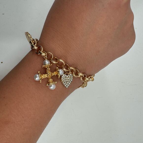 NWOT Gold plated Spanish Catholic style charm Bracelet - Picture 6 of 7